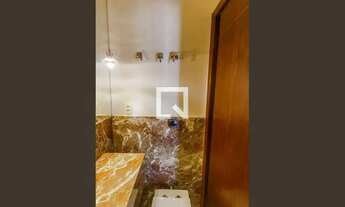 Imagem 7: Casa à Venda - Floresta, 3 Quartos, 315 m2