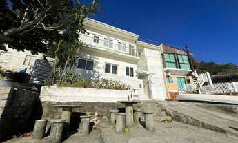 Imagem 3: Apartamento de 2 dormitórios no Pântano do Sul