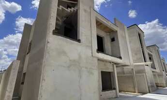 Imagem 2: SOBRADO TRIPLEX NOVO EM CONDOMÍNIO - SEM GEMINAÇÃO - À VENDA NO HAUER