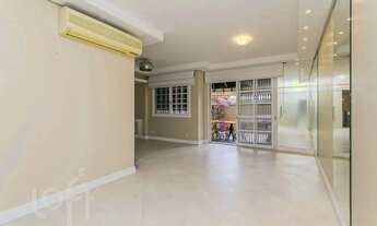 Imagem 2: Casa à venda em Vila Jardim com 284 m², 3 quartos, 1 suíte, 3 vagas