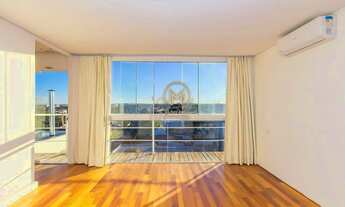 Imagem 7: Andar superior de casa semi-mobiliada para locação no Batel com 4 quartos 180m² e rooftop