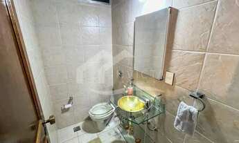 Imagem 6: Impecável! 3 Quartos Reformado com Vaga Escriturada em Rua Nobre