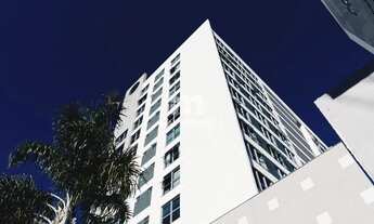 Imagem 3: Sala comercial mobiliada no Centro de Itajaí