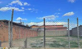 Imagem: Terreno à venda, 300 m² por R$ 171.000,00