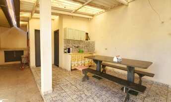 Imagem 2: Casa para Venda em Presidente Prudente, Conjunto Habitacional Ana Jacinta, 3 dormitórios