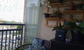 Imagem: Flex Carapicuíba - varanda grande e três