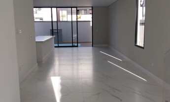 Imagem 3: Casa no condomínio Bella Città Vilagio 1 para venda possui 224 metros quadrados com 3 quar