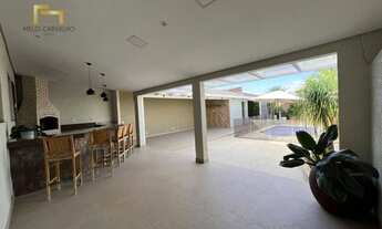 Imagem 4: Excelente Sobrado com 3 Suítes na Rua 12..!