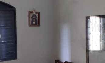 Imagem 5: Casa para venda possui 300 metros quadrados com 3 quartos em Rodoviário - Goiânia - GO