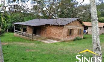 Imagem 3: Casa para aluguel possui 80 metros quadrados com 2 quartos em Lomba Grande - Novo Hamburgo