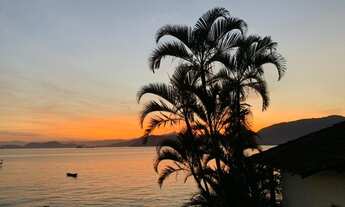 Imagem 5: Alugo casa com 10 quartos, beira mar, excelente localização!!!