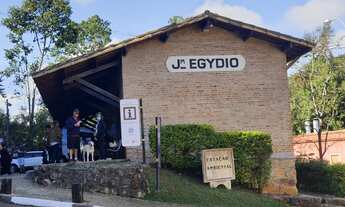 Imagem 2: OLHA A VISTA ETERNA DESTE TERRENO, AT.1.960m², FTE 57, JÁ COM PLATÔ NATURAL EM COND. JOAQU