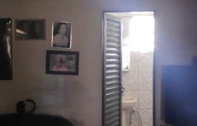 Imagem 7: Casa para venda possui 300 metros quadrados com 3 quartos em Rodoviário - Goiânia - GO