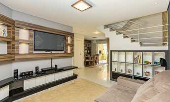 Imagem 2: Sobrado triplex 175m2, 3 quartos a venda no Atuba/Santa Candida, R$ 740.000,00. semi- mobi