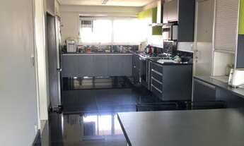 Imagem 2: Apartamento para aluguel possui 335 metros quadrados com 4 quartos