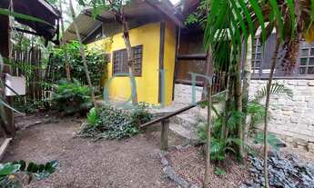 Imagem 4: Casa de condomínio térrea (2 casa por 1) para venda com 180 metros quadrados com 3 quartos