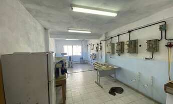 Imagem 2: Galpão/Depósito/Armazém para aluguel tem 420 mts