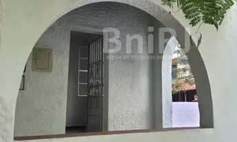 Imagem 4: EXCELENTE CASA LINEAR COM QUINTAL AO ENTORNO