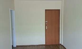 Imagem 2: Apt. 2/4 fundos - 90 m - Rua Moraes Sarmento - R$1.200,00 (IPTU e condomínio incluídos)