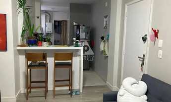 Imagem 4: Humaitá! Excelente apartamento composto de 2 quartos com armários!