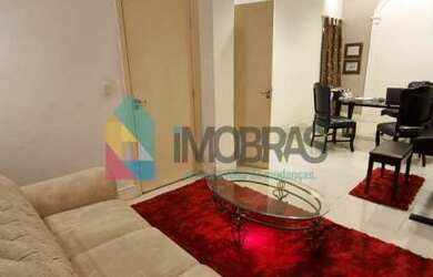 Imagem 6: BOTAFOGO, CASA DUPLEX, RUA ARBORIZADA