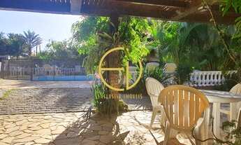 Imagem 6: Casa completa a 300m² da praia João Fernandes para aluguel de temporada e venda