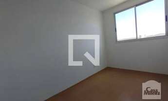 Imagem 2: Apartamento para Aluguel - Cabral, 2 Quartos, 50 m2