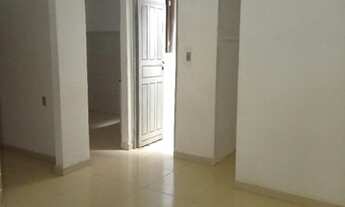 Imagem 7: Aluga se uma casa 2/4