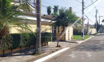 Imagem 2: Sobrado 3 Dormitórios 3 Suítes 6 Vagas à Venda em Interlagos