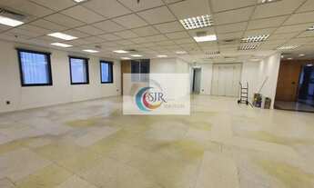 Imagem 2: Sala/Conjunto para aluguel possui 206 metros quadrados em Vila Olímpia - São Paulo - SP