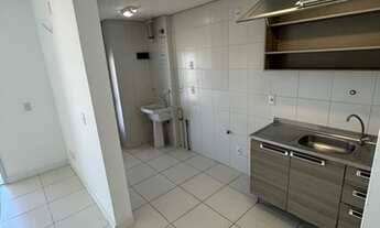 Imagem 5: VENDO APTO 2 QUARTOS VISTA MAR EM CONDOMÍNIO COM PISCINA