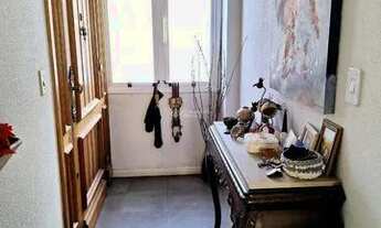 Imagem 2: PORTO ALEGRE - Apartamento Padrão - Farroupilha