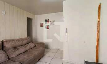 Imagem 3: Apartamento para Aluguel - Água Verde, 2 Quartos, 55 m2