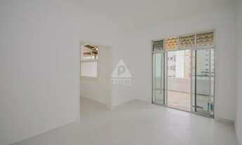 Imagem 3: COBERTURA LINEAR - 2 QUARTOS - CHURRASQUEIRA - REFORMADO