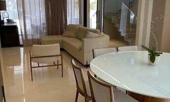 Imagem 2: Casa nova com piscina privativa em condomínio fechado próximo ao mar - 4 suítes finamente