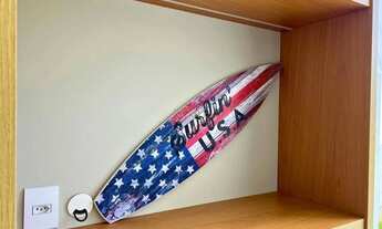 Imagem 5: Casa de Alto Padrão com 3 Suítes e Vista para o Lago no Condomínio Reserva das Á