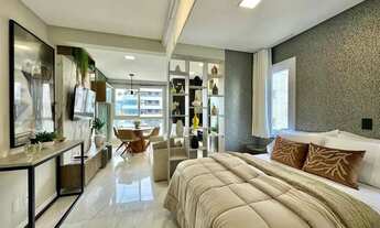 Imagem: 1 Dormitorio decorado ao lado da praça