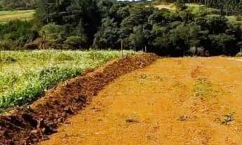 Imagem 3: Terreno Amplo para Seu Novo Projeto