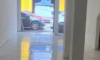 Imagem 3: Loja térrea Galpão / depósito com venda por R$220.000