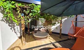 Imagem 7: Venha navegar nesse majestoso sobrado mobiliado com aparência de navio na 505 Sul