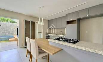 Imagem 3: Sobrado à Venda com 3 quartos, PISCINA e MOBILIADA por apenas R$ 970.000