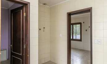 Imagem 16: Casa no bairro Jardim Planalto de 3 dormitórios e 3 vagas para alugar