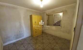 Imagem 5: Terreno com três residências habitáveis em Itaquera