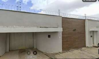 Imagem: Belíssima Casa no Olho d x27 água 1