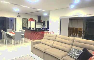 Imagem 3: Casa Comercial 4 Dormitório(s) Bairro Europa