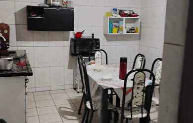 Imagem 3: Vendo uma casa no Jardim Santa Cecília abaixo do São Joaquim saída pra Nerópolis,por 130.0