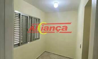 Imagem 2: Sobrado com 3 quartos, confortável e bem localizado. Agende sua visita!