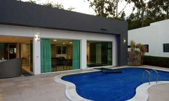 Imagem 3: Casa à venda no condomínio Colonial Inn