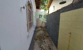 Imagem 4: Casa para Venda em Rio das Ostras, Centro, 2 dormitórios, 2 banheiros, 4 vagas