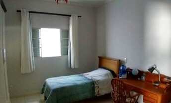 Imagem 4: Casa para venda tem 200 metros quadrados com 3 quartos em Jardim Leonor - São Paulo - SP